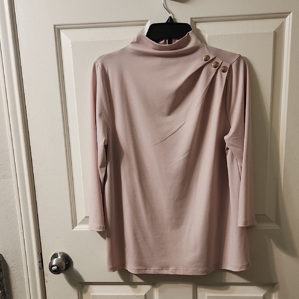 Cable & Gauge Blush Top with Button Accents